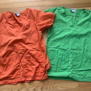 Landau Scrub Tops Bundle Size Small | Orange & Green | V-Neck